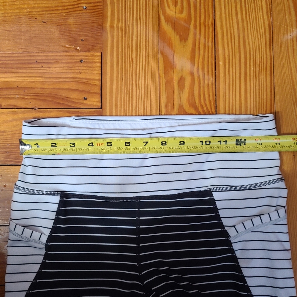 Athleta White & Black Striped Relay 2.0 Capri Leggings - Picture 9 of 15